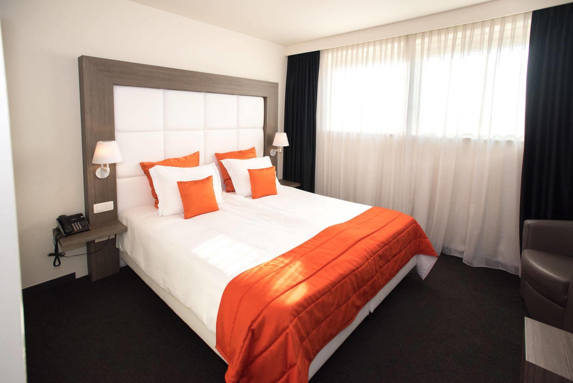 Hotel Al Mulino Maasmechelen Εξωτερικό φωτογραφία